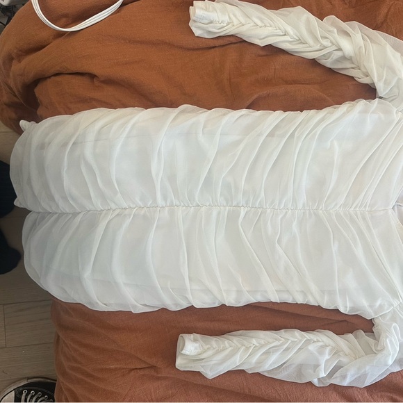 White Ruched Off-Shoulder Top - Picture 2 of 2